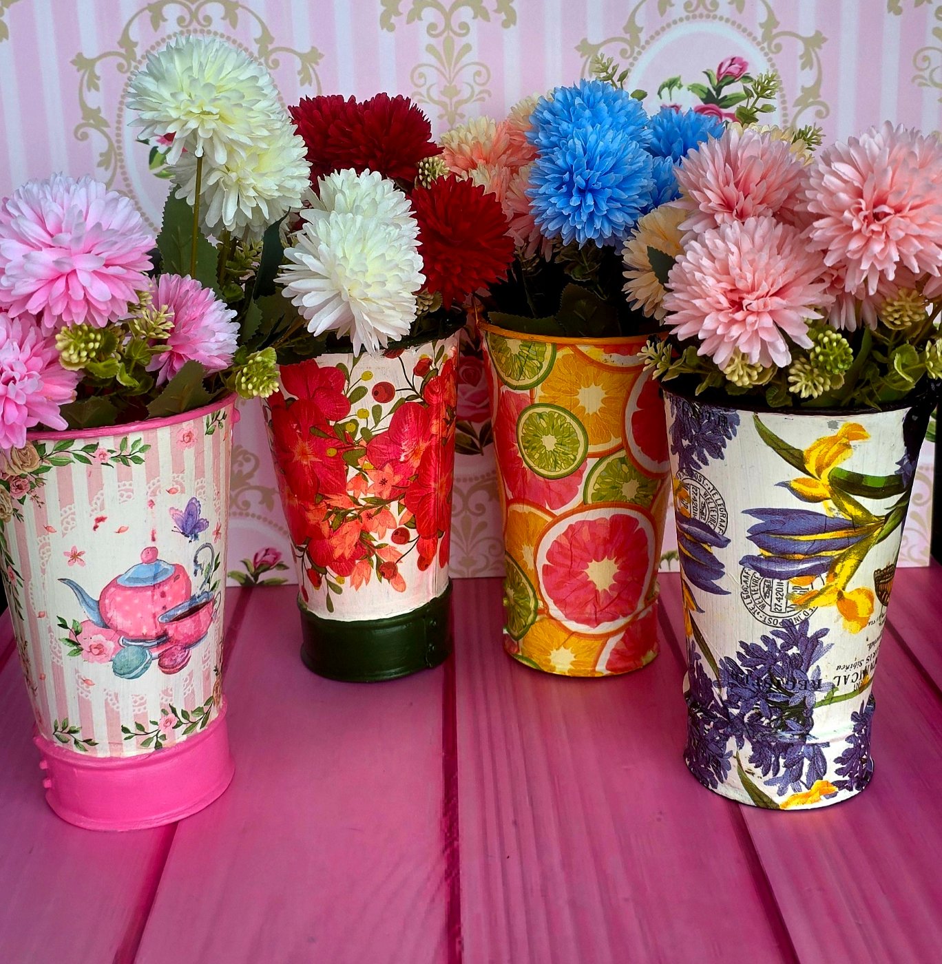 Artisan Decoupage Metal Vases 4 pis