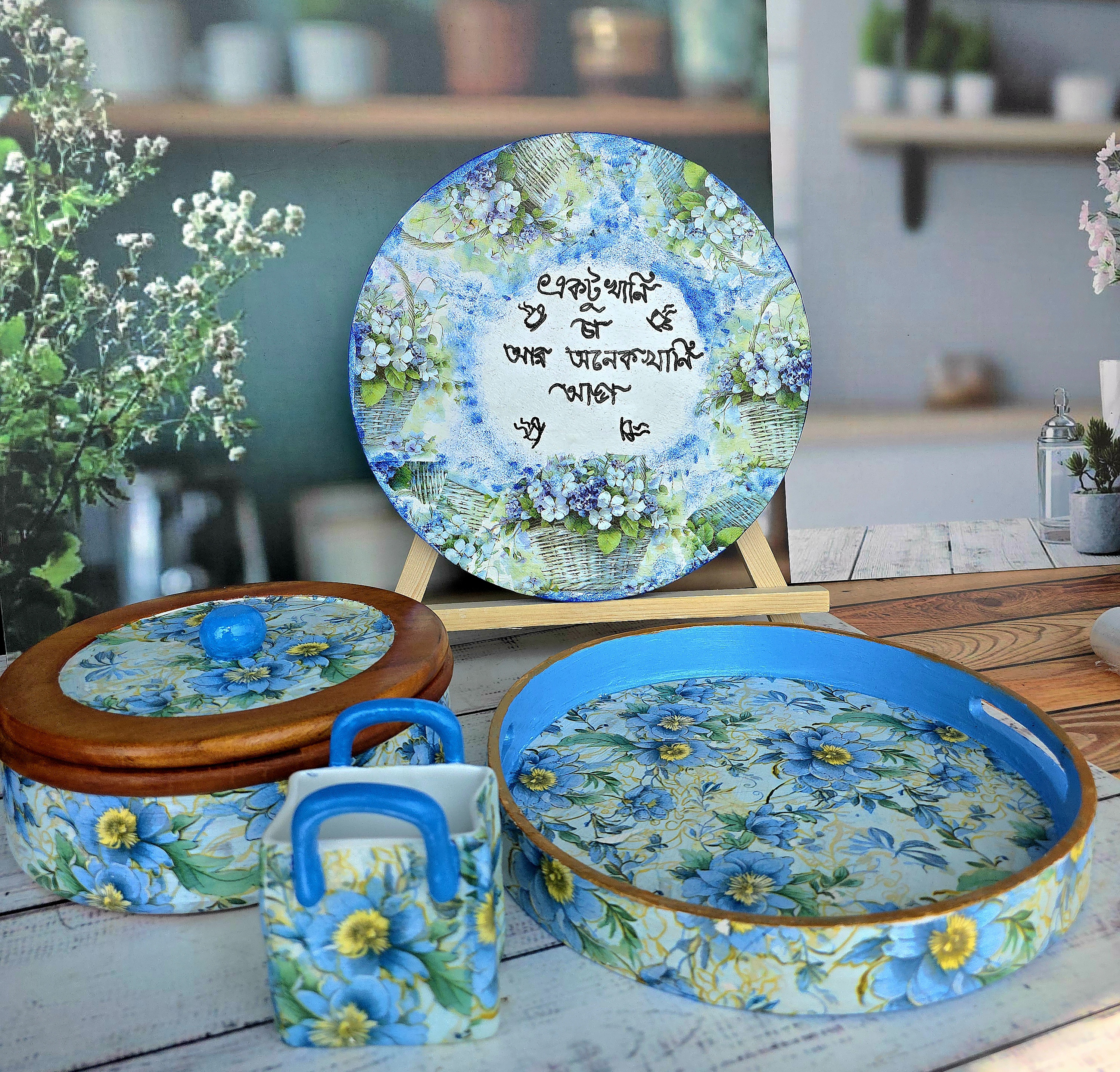Blue Floral Wooden Tea Set