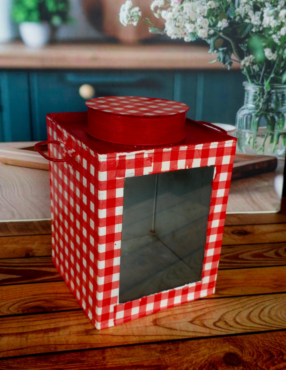 Red Checkered Storage Container/ Puff (600 gm)Rice Tin