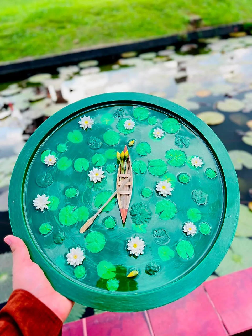 Resin Art Water Lily Pond Wall Decor 16"Round