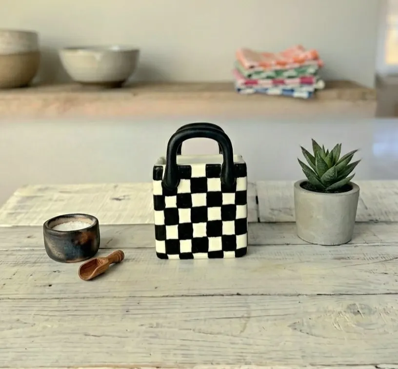 Checkered Ceramic Spoon Bag