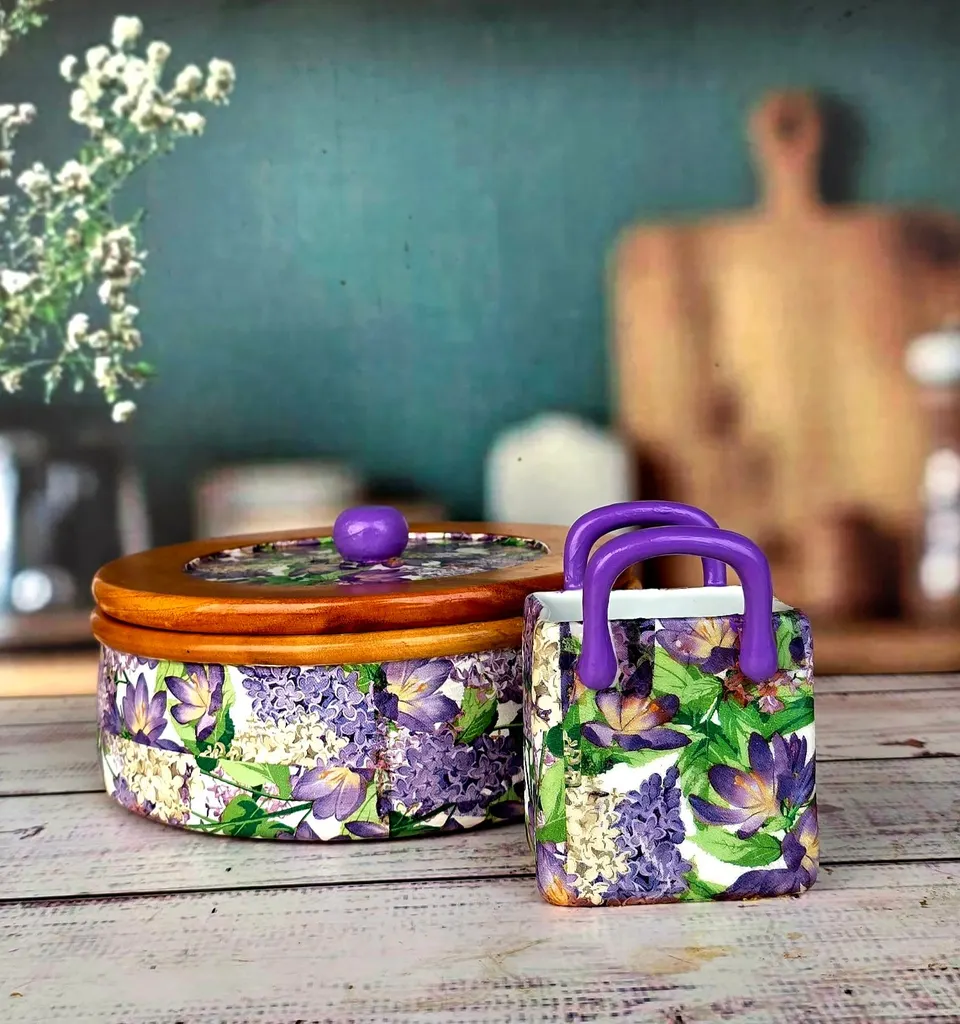 Combo Floral Wooden Ruti Box & Ceramic Spoo Bagn