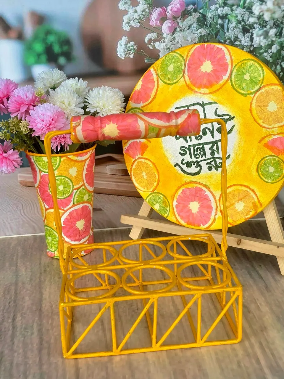 Hand-Painted Metal Tea Rack With Glass Set