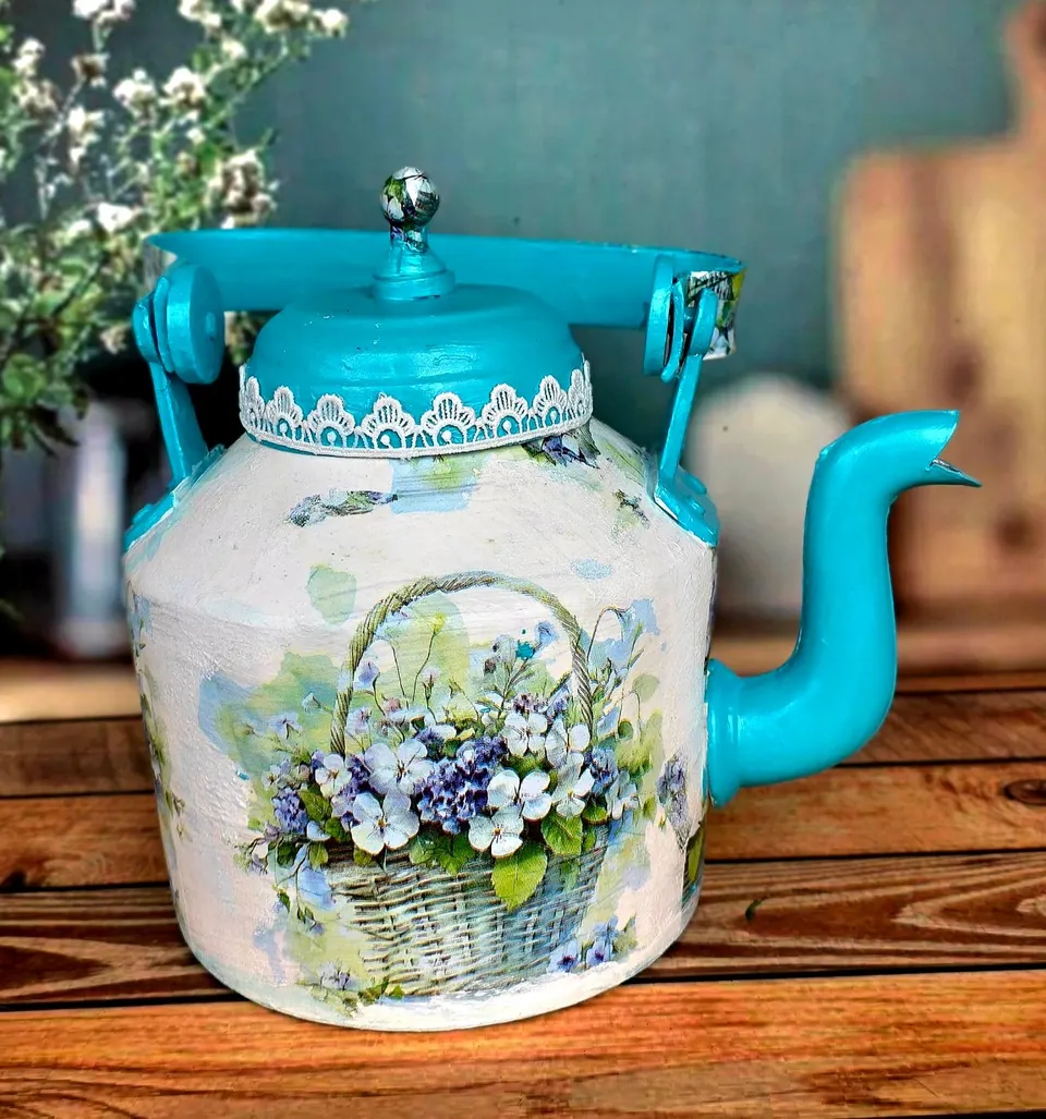 Vintage Style Decoupage Kettle