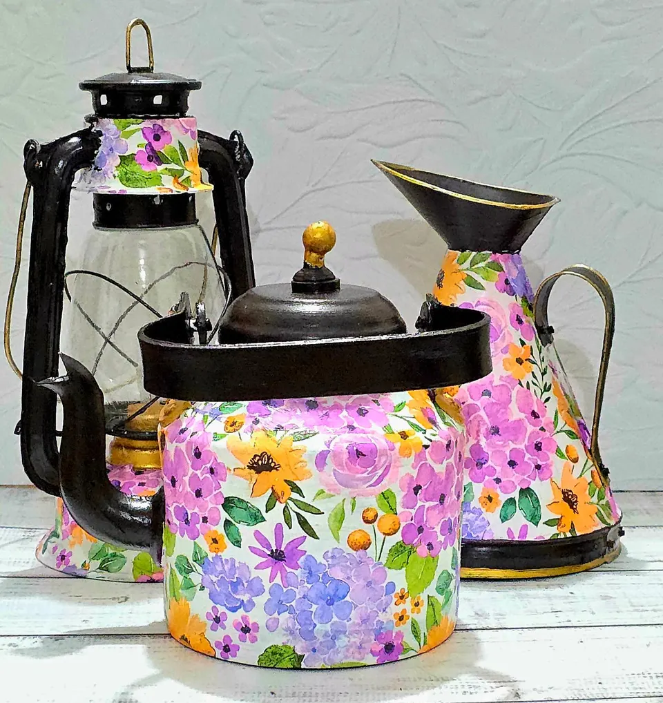 Floral Hand-Painted Metal Decor Set