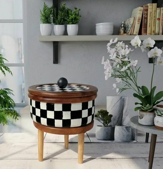Checkered Wooden Ruti Box