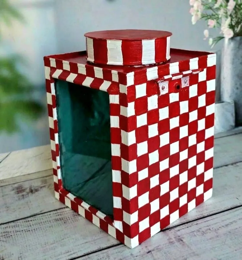 Checkered Painted Murirtin 600 gm
