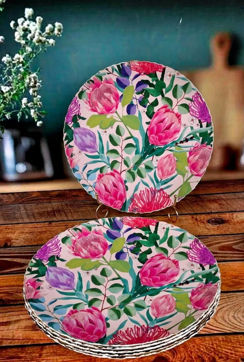 Protea Floral Plate Set